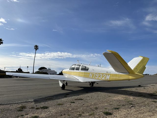 Beechcraft 35 Bonanza (N7932M)