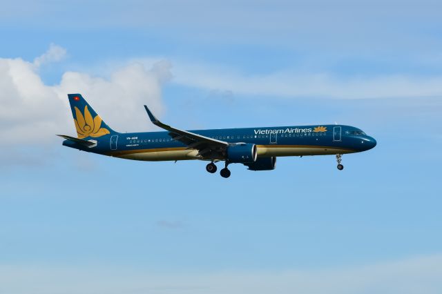 Airbus A321neo (VN-A618)