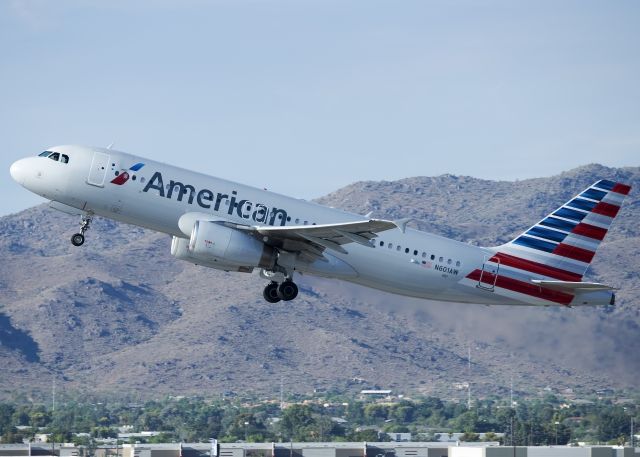 Airbus A320 (N601AW)