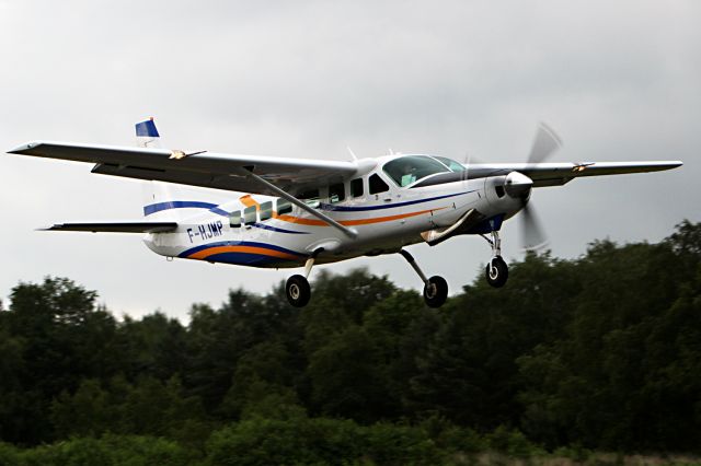 Cessna Caravan (F-HJMP)