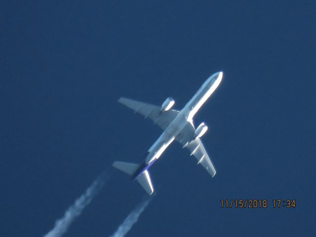 Boeing 757-200 (N794FD)