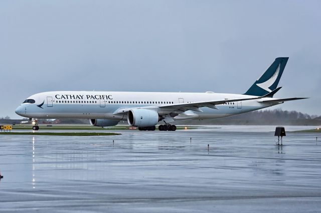 Airbus A350-900 (B-LRK)
