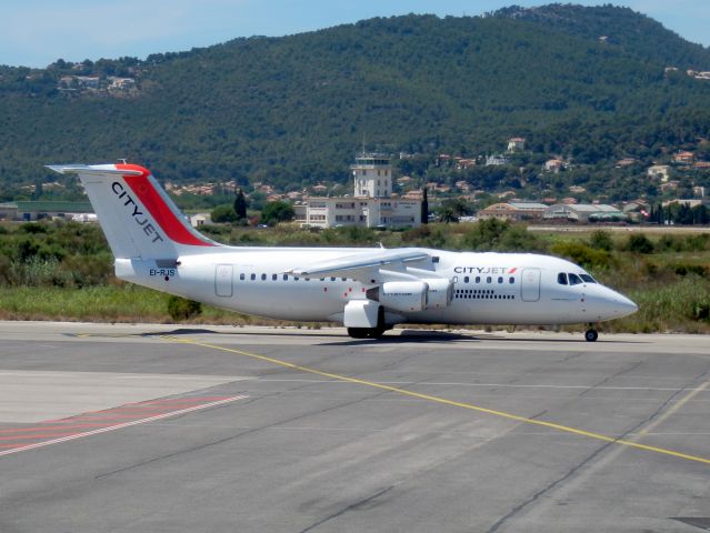 Avro Avroliner (RJ-85) (EI-RJS) - arriving from LCY as regular flight BCY151