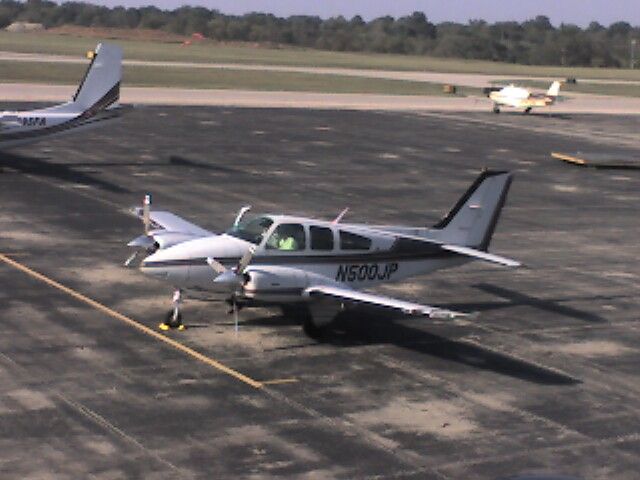 Beechcraft 55 Baron (N500JP)