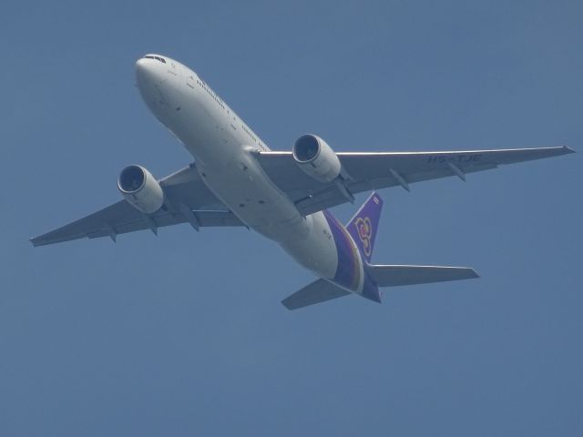 Boeing 777 (HS-TJE)