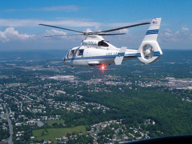 Aerospatiale Dauphin 2 (SA-365C) (N600LL)