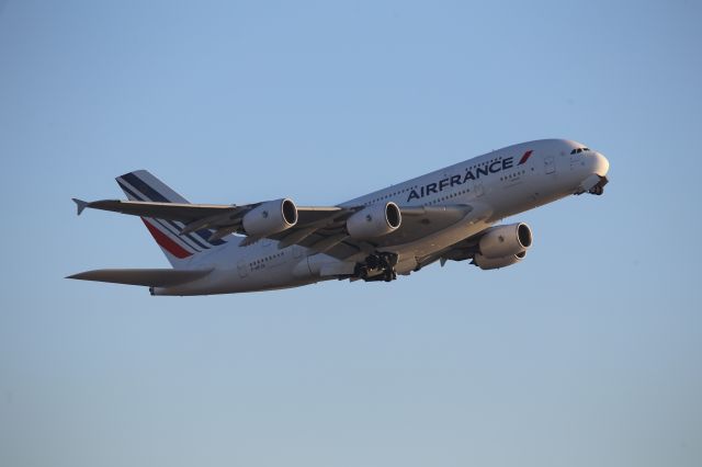 Airbus A380-800 (F-HPJA)