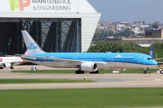 Boeing 787-8 (PH-BHA)