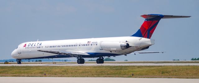 McDonnell Douglas MD-88 (N984DL)