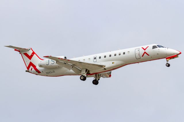 Embraer ERJ-135 (N263JX)