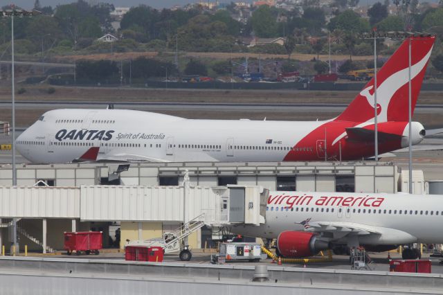 Boeing 747-400 (VH-OEG)