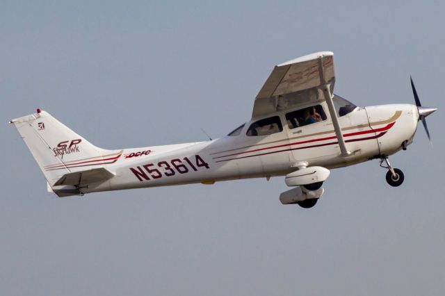 Cessna Skyhawk (N53614)