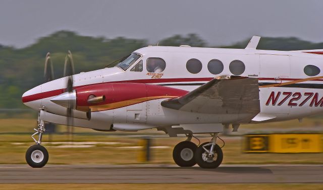 Boeing 727-200 (N727M)