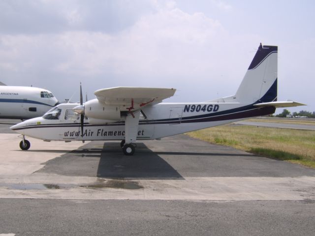 ROMAERO Islander (N904GD)