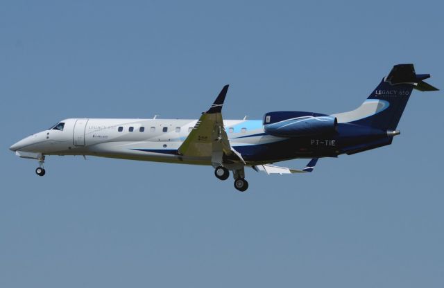 Embraer ERJ-135 (PT-TIE)