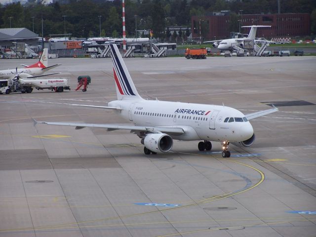Airbus A318 (F-GUGP) - Photo taken August 2014 c/n 2967
