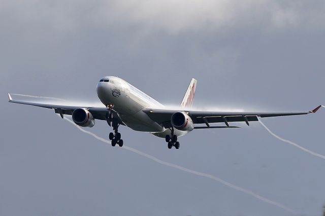 Airbus A330-300 (VH-XFH)