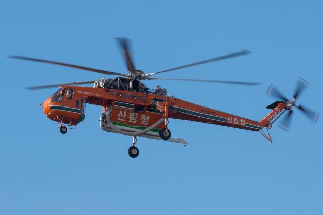 Sikorsky CH-54 Tarhe (N915AC) - Erickson's next S-64 for the Korean Forest Service currently going through testing.