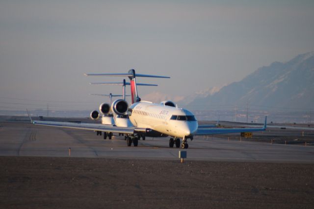 Canadair Regional Jet CRJ-700 (N607SK)