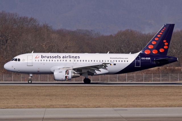 Airbus A319 (OO-SSR)