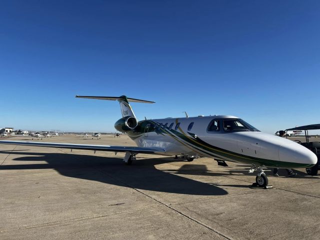 Cessna Citation CJ4 (N12MG)