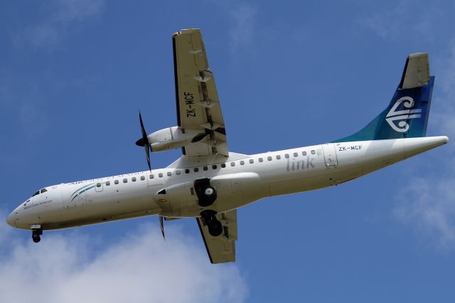 ATR ATR-72 (ZK-MCF)