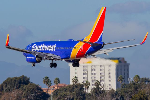 Boeing 737-700 (N441WN)