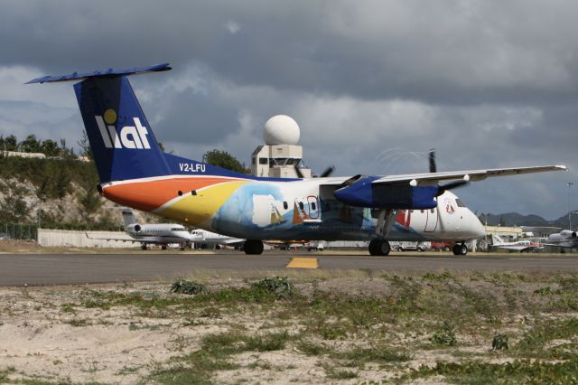 de Havilland Dash 8-300 (V2-LFU) - January 17, 2009 - leaving St. Maarten 