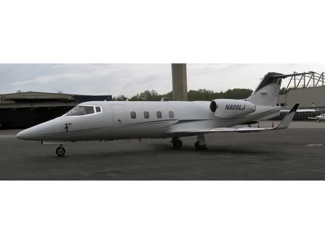 Learjet 55 (N800LJ) - Great aircraft!