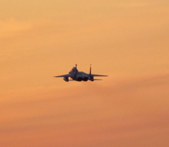 McDonnell Douglas F-15 Eagle — - F15 Eagle off into the sunset at PDX.