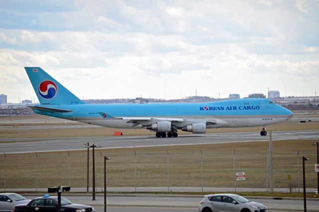 Boeing 747-400 (HL7437)