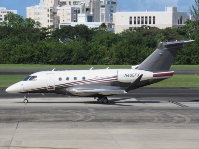 Embraer Legacy 450 (N435FX)