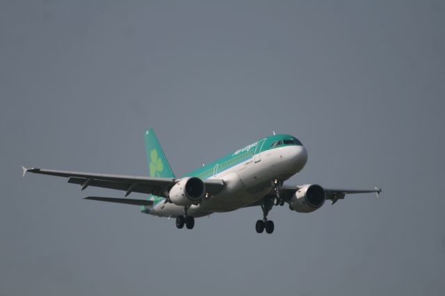 Airbus A319 (EI-EPS)