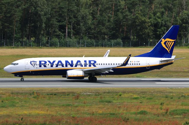 Boeing 737-800 (EI-ENF)