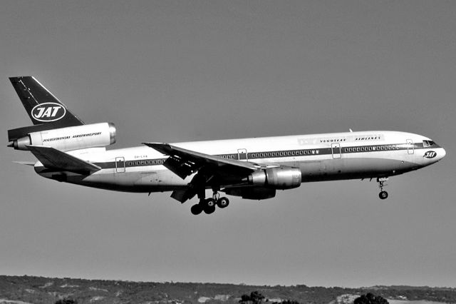 Airbus A320 (OH-LHA) - JAT - YUGOSLAV AIRLINES - DOUGLAS DC-10-30 - REG : OH-LHA (CN 47956/181) - ADELAIDE INTERNATIONAL AIRPORT SA. AUSTRALIA - YPAD 21/2/1988