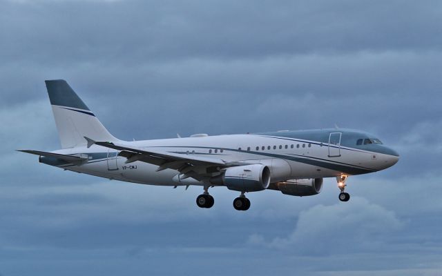 Airbus A319 (VP-CMJ) - aviation link company a319 vp-cmj about to land at shannon this evening 20/9/16.