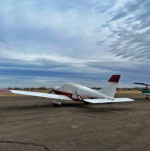 Piper Cherokee (N8428H) - N8428H - 1981 Piper PA-28-181