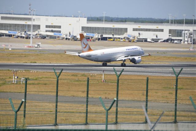 Airbus A320 (TC-FHC)