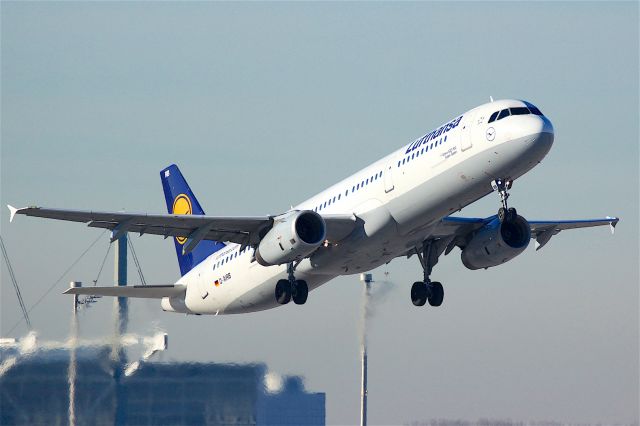 Airbus A321 (D-AIRB)