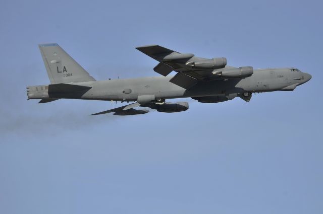 Boeing B-52 Stratofortress —