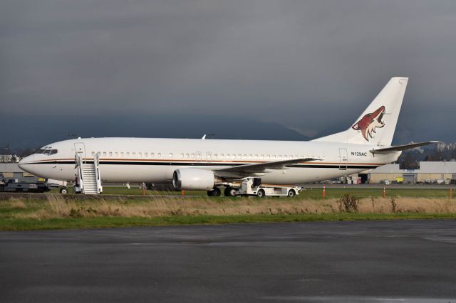 BOEING 737-400 (N129AC)