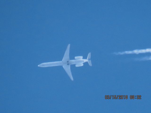 Embraer EMB-145XR (N17138)