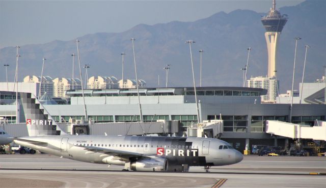 Airbus A319 (N528NK)