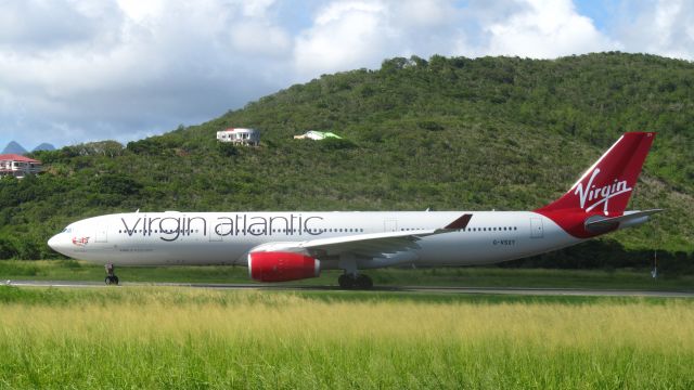 Airbus A330-300 (G-VSXY)