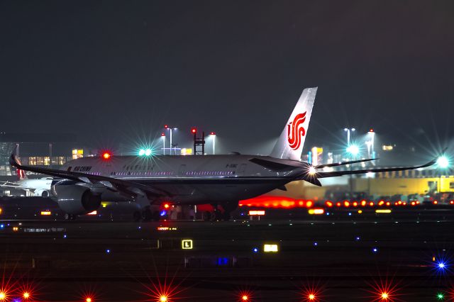 Airbus A350-900 (B-308C)