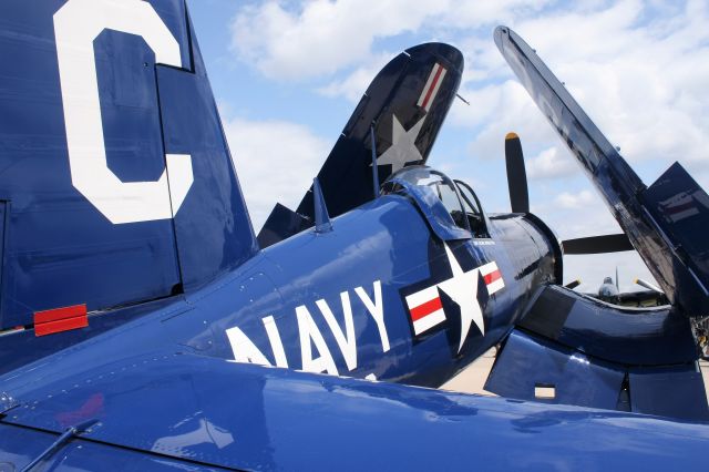 VOUGHT-SIKORSKY V-166 Corsair (AMU72378) - Beautiful Blue Paint Job....................