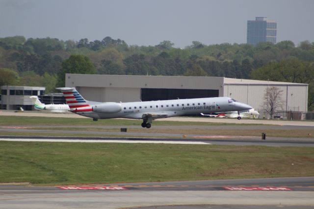 Embraer ERJ-145 (N634AE)
