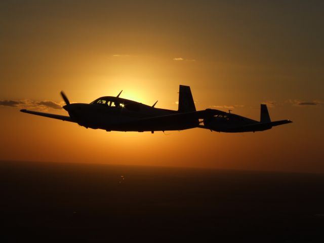 Mooney M-20 (N3813H)