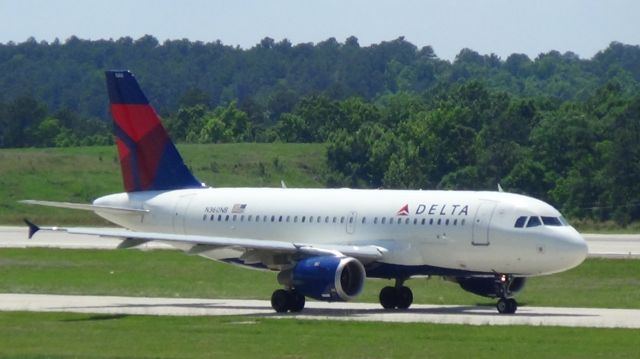 Airbus A319 (N360NB) - Taken June 7, 2015.  