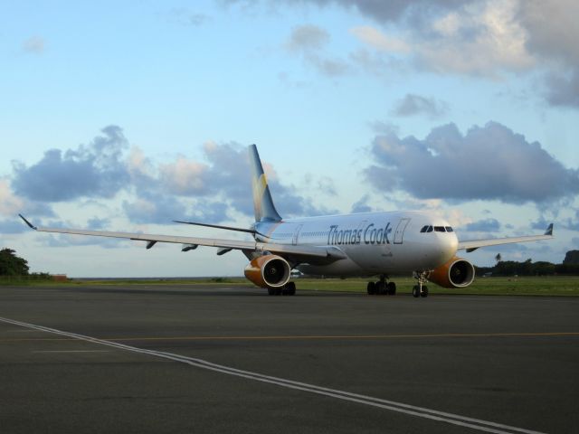 Airbus A330-200 (OY-VKF)